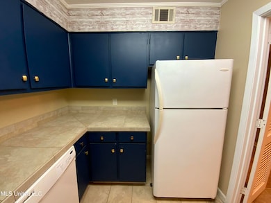 4F51A556-A4D0-4152-A3B8-29892E630139