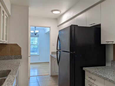 Kitchen 4