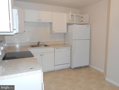 36548 Notley Hall Rd unit B, Chaptico, MD 20621 - photo 7