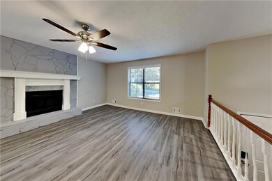 8030 Sumit Creek Dr NW unit 4, Kennesaw, GA 30152 - photo 3