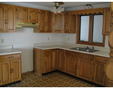 749 Wood St, Fall River, MA 02721 - photo 6