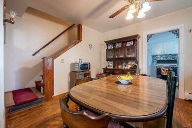 145 Madison St, Freemansburg, PA 18017 - photo 4