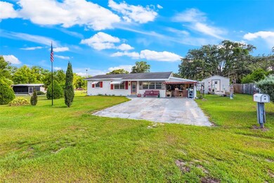 36707 Eden St, Zephyrhills, FL 33541 - photo 4