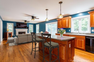 2 Highpointe Cir, Kittery, ME 03904 - photo 5