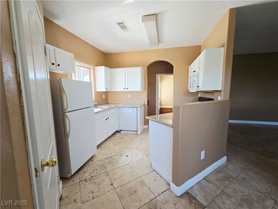 5525 W Flamingo Rd unit 2028, Las Vegas, NV 89103 - photo 7