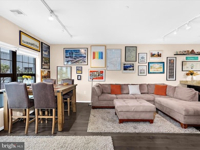 Silo Point, Baltimore, MD 21230 - photo 4