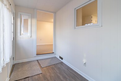 692 Main Road North Interiors-26