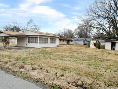 711 S Anna St, Stuttgart, AR 72160 - photo 5