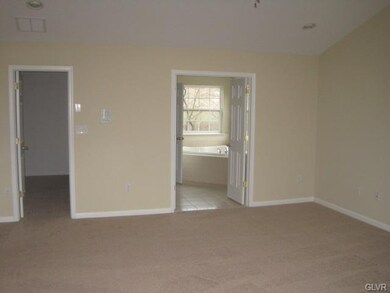 7476 Crane Crossing, Macungie, PA 18062 - photo 6