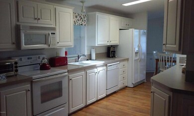 123 Scenic Dr, Cocoa, FL 32926 - photo 5