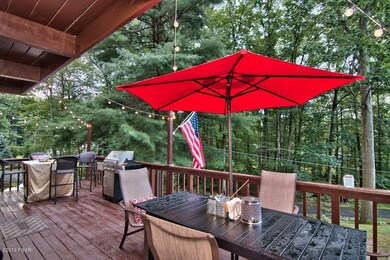 30 Crescent Dr, Hawley, PA 18428 - photo 5