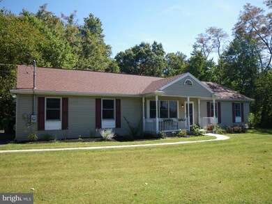 1052 Coldspring Rd, Fayetteville, PA 17222 - photo 2