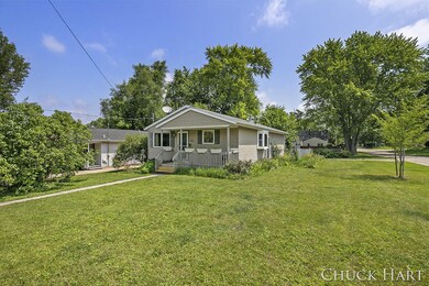 1304 Carlton Ave NE, Grand Rapids, MI 49505 - photo 2