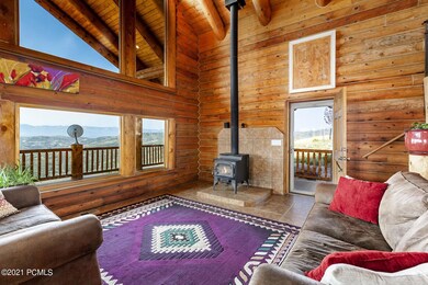 3_Living-Room_1800x1200_3744174