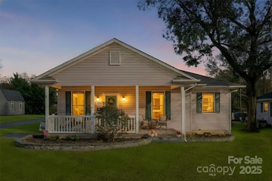 909 S Main St, Clover, SC 29710 - photo 2