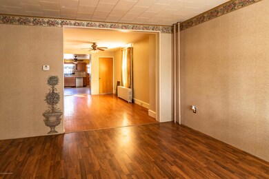 725 Garfield St, Hazle Township, PA 18201 - photo 3