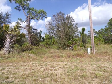 1163 Milwaukee Blvd unit 23, Lehigh Acres, FL 33974 - photo 2