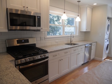 162 Weston St unit 2, Waltham, MA 02453 - photo 4