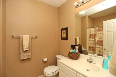 33496 Winston Way unit C, Temecula, CA 92592 - photo 3