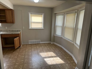 9608 Minock St, Detroit, MI 48228 - photo 6