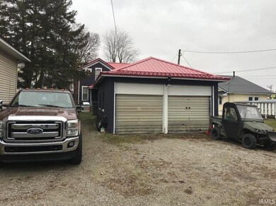 409 S Main St, Bluffton, IN 46714 - photo 6