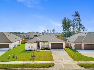 13325 Big Sky Ct, Conroe, TX 77384 - photo 2