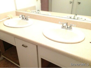 His and Her Sinks!