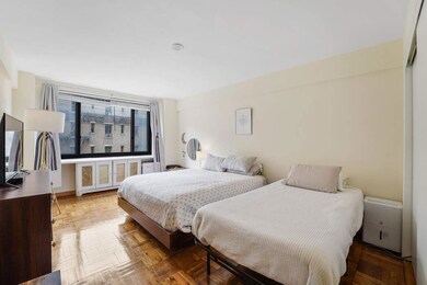 unlisted-address, New York, NY 10065 - photo 7