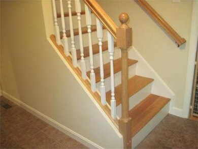 215 Village St unit C, Medway, MA 02053 - photo 4