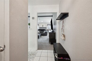 419 W Quanah Place, Broken Arrow, OK 74011 - photo 4