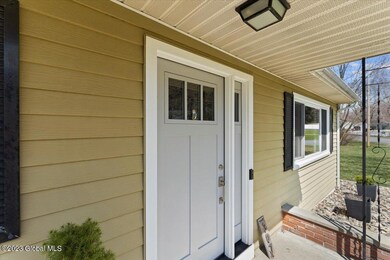 307 Schodack Dr, Castleton On Hudson, NY 12033 - photo 2