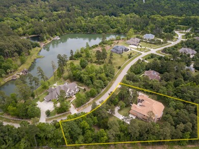 Approximate property lines showing the large amount of land included with this Estate Home. Enhanced by the natural beauty of nature.