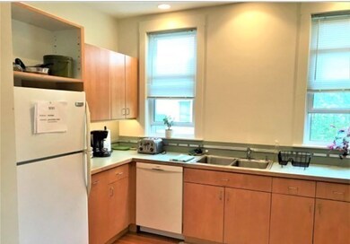 5 Rindge Terrace unit 5, Cambridge, MA 02140 - photo 6