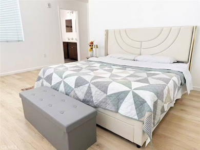 137 W 6th St unit 305, Long Beach, CA 90802 - photo 7