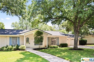 104 Oak Ridge Dr, San Marcos, TX 78666 - photo 2