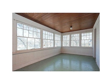 Sun Room.