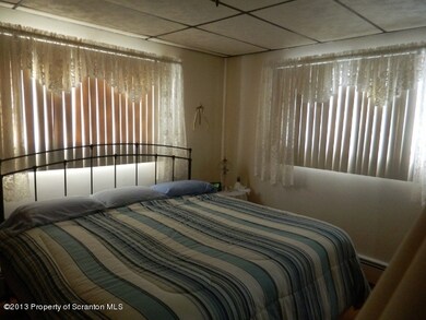 1410 Watson St, Scranton, PA 18504 - photo 7