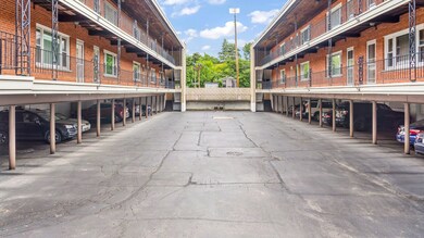 409 Lathrop Ave unit 2E, River Forest, IL 60305 - photo 2