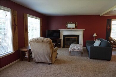 1411 Laurel Dr, Columbus, IN 47203 - photo 4