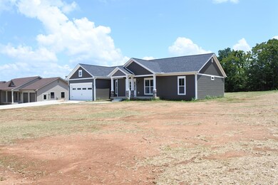 120 Crooked Creek Dr, Cookeville, TN 38506 - photo 2