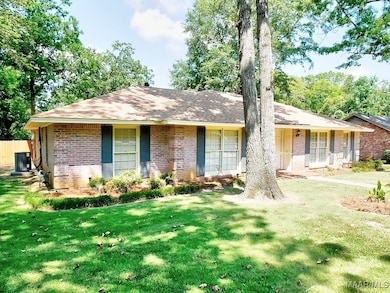 3254 Fieldcrest Dr, Montgomery, AL 36106 - photo 2