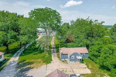 8160 Navarre Rd SW, Massillon, OH 44646 - photo 2