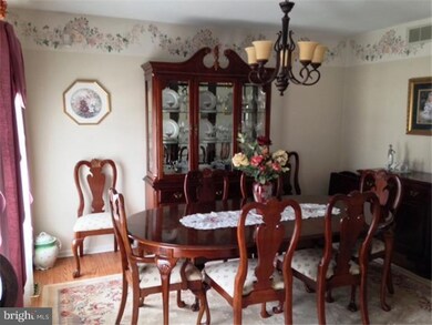 35 Driftwood Ct, Glassboro, NJ 08028 - photo 5