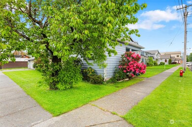 147 Garfield St, Sumas, WA 98295 - photo 3