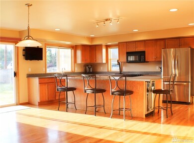 17510 Gravenstein Rd, Bothell, WA 98012 - photo 4