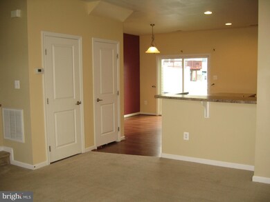 21 Erie Place, Falling Waters, WV 25419 - photo 5