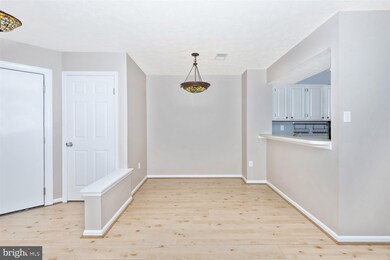 806 Stratford Way unit M, Frederick, MD 21701 - photo 6