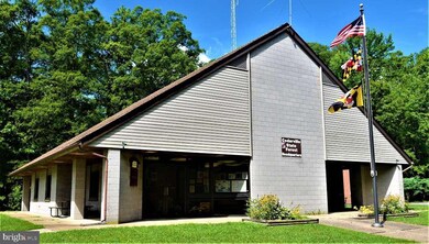 15104 Lord Howe Way, Brandywine, MD 20613 - photo 5