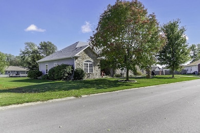 60-print-Central 822 (60)