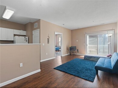 86 Mill St, Woonsocket, RI 02895 - photo 6